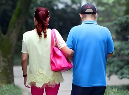 放过那个不值得的人,是在救赎被束缚的自己 放过那个不值得的人,是在救赎被束缚的自己